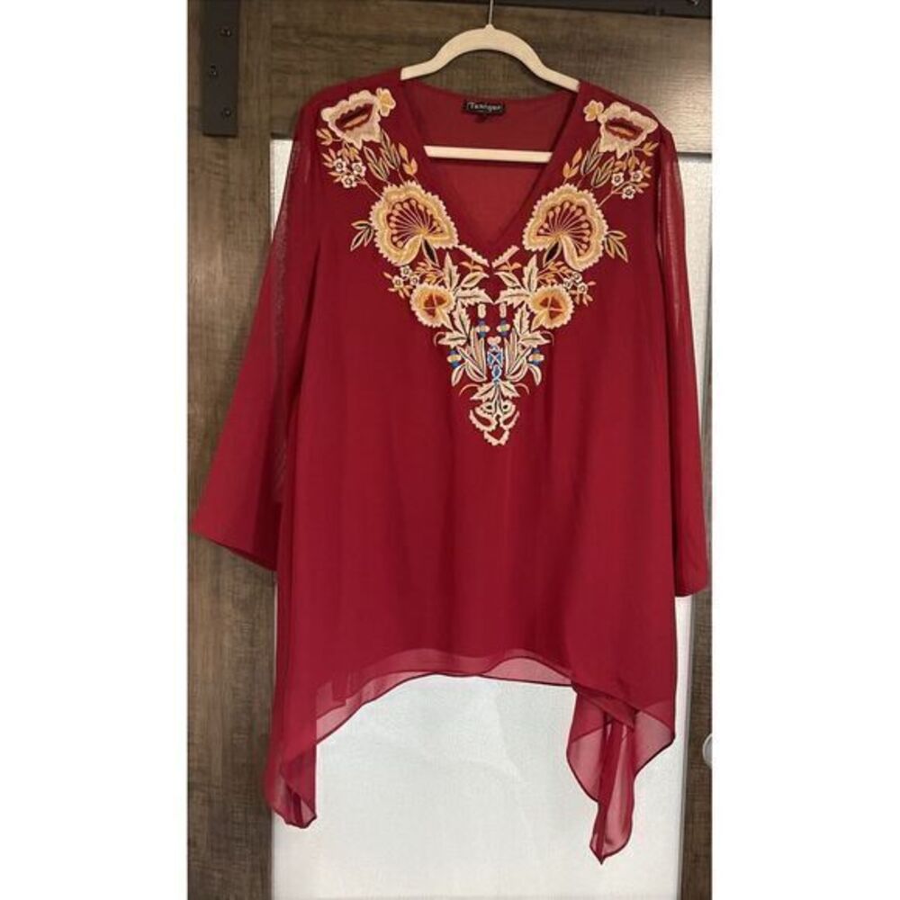 VTG Tunique Tunic Sz L Red Floral‎ Embroidered Long Sheer Sleeve Shark Bite Hem